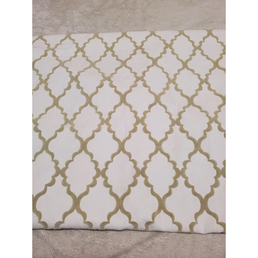 Pottery Barn Kids White Beige Addison Flocked Black out Curtain Drapes Set 44x96